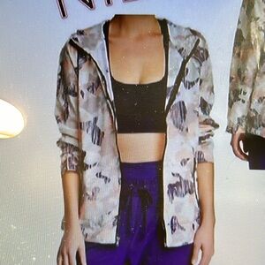 NYDJ hoodie woman jacket size XS nwt